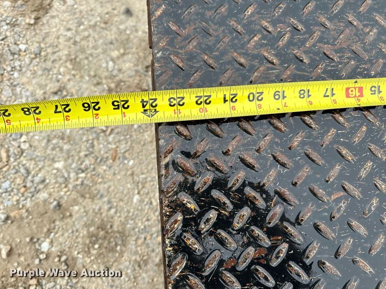 image for item DV1753 2017 Trailerman tilt deck equipment trailer