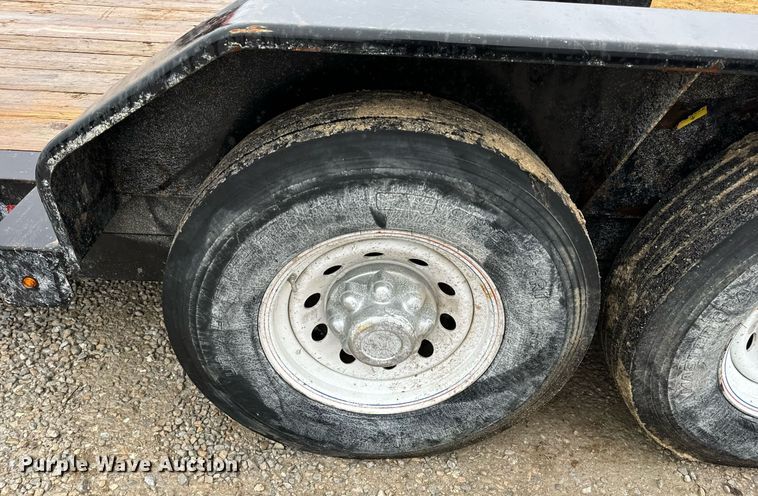 image for item DV1753 2017 Trailerman tilt deck equipment trailer