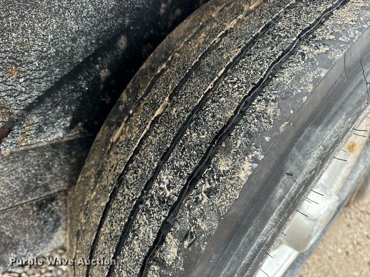 image for item DV1753 2017 Trailerman tilt deck equipment trailer