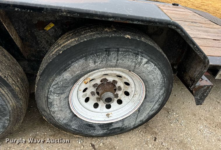 image for item DV1753 2017 Trailerman tilt deck equipment trailer