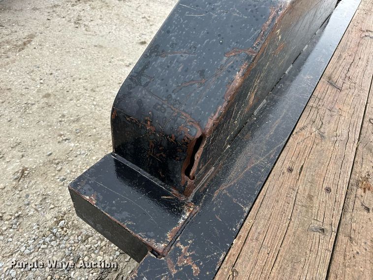 image for item DV1754 2016 Trailerman tilt deck equipment trailer