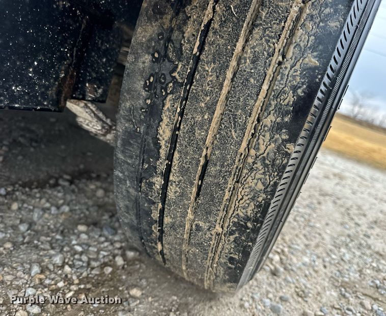 image for item DV1756 2016 Trailerman tilt deck equipment trailer