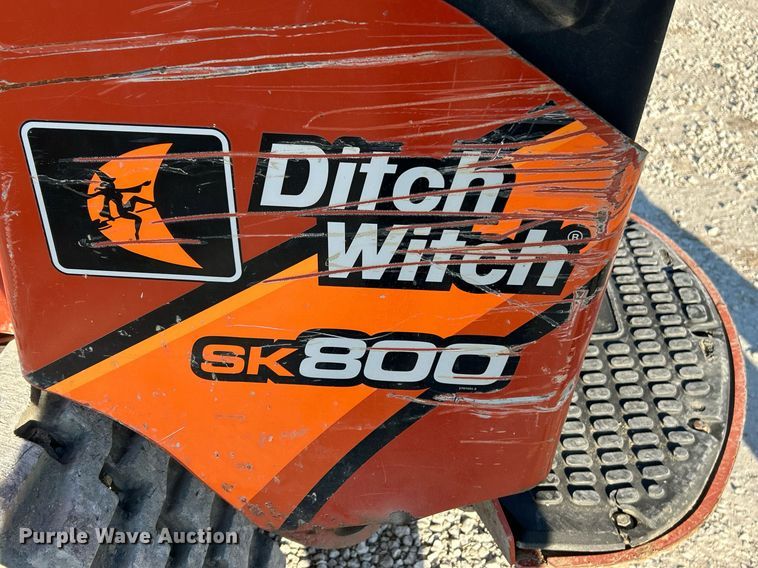 image for item DV1764 2020 Ditch Witch SK800 compact utility loader