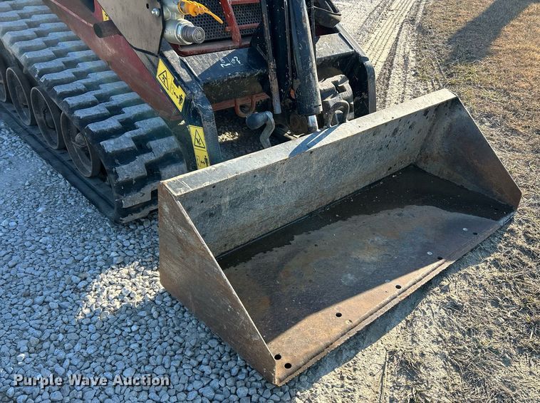 image for item DV1764 2020 Ditch Witch SK800 compact utility loader