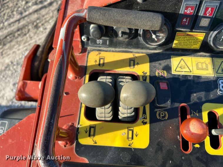 image for item DV1764 2020 Ditch Witch SK800 compact utility loader