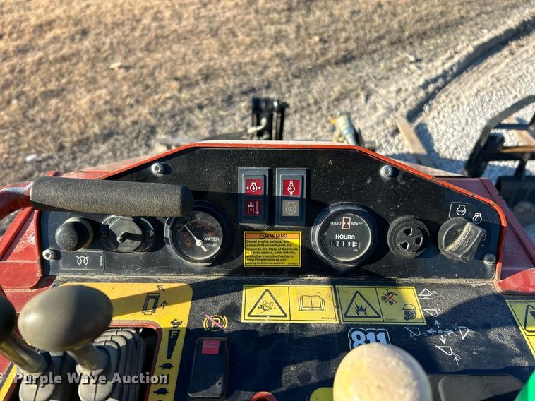 image for item DV1764 2020 Ditch Witch SK800 compact utility loader