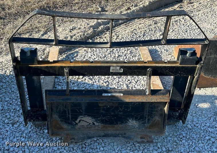 image for item DV1764 2020 Ditch Witch SK800 compact utility loader