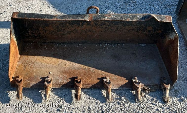 image for item DV1764 2020 Ditch Witch SK800 compact utility loader