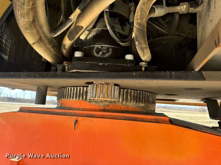 image for item DV1767 2006 JLG 400S boom lift