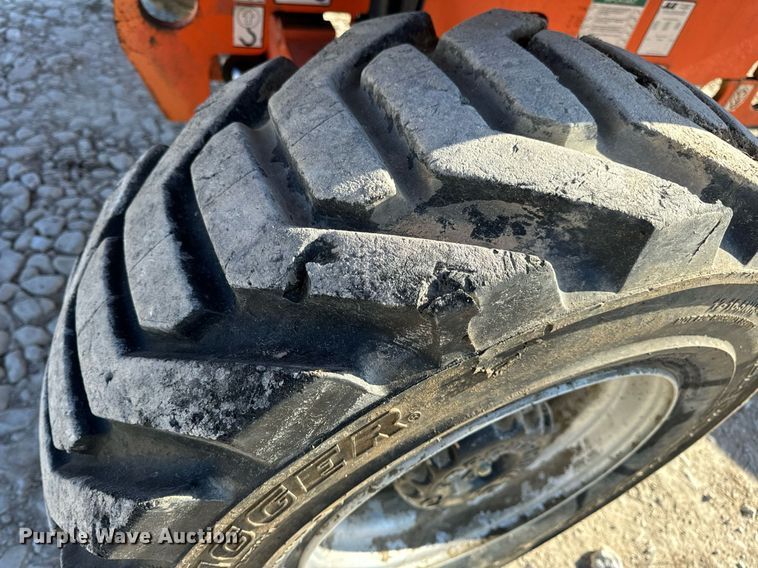 image for item DV1767 2006 JLG 400S boom lift