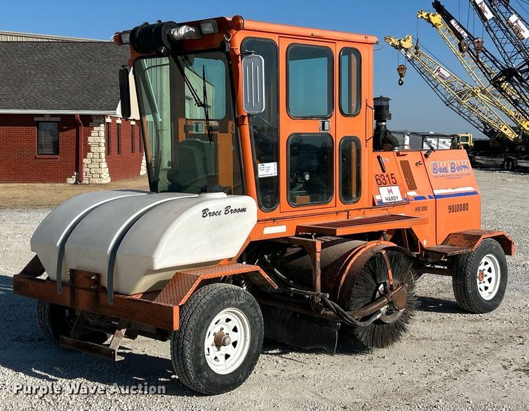 image for item DV1768 2010 Broce Broom KR350 sweeper