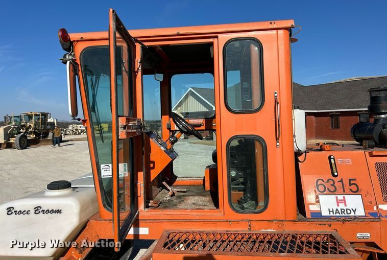 image for item DV1768 2010 Broce Broom KR350 sweeper