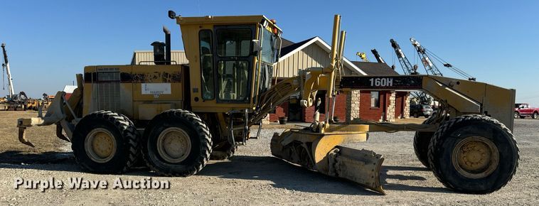 image for item DV1769 1995 Caterpillar 160H motor grader