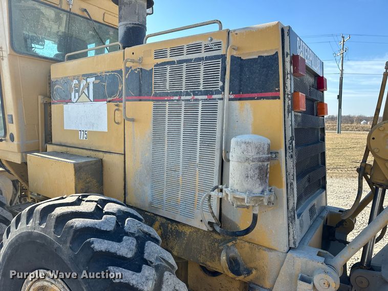 image for item DV1769 1995 Caterpillar 160H motor grader