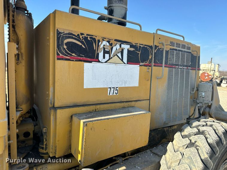 image for item DV1769 1995 Caterpillar 160H motor grader