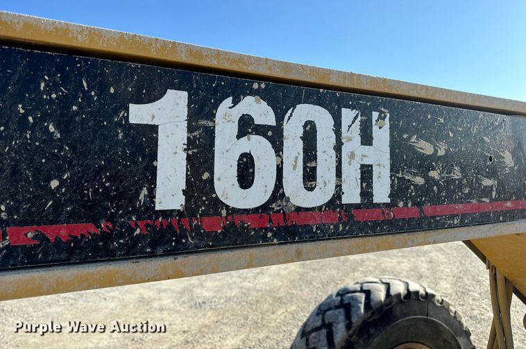 image for item DV1769 1995 Caterpillar 160H motor grader