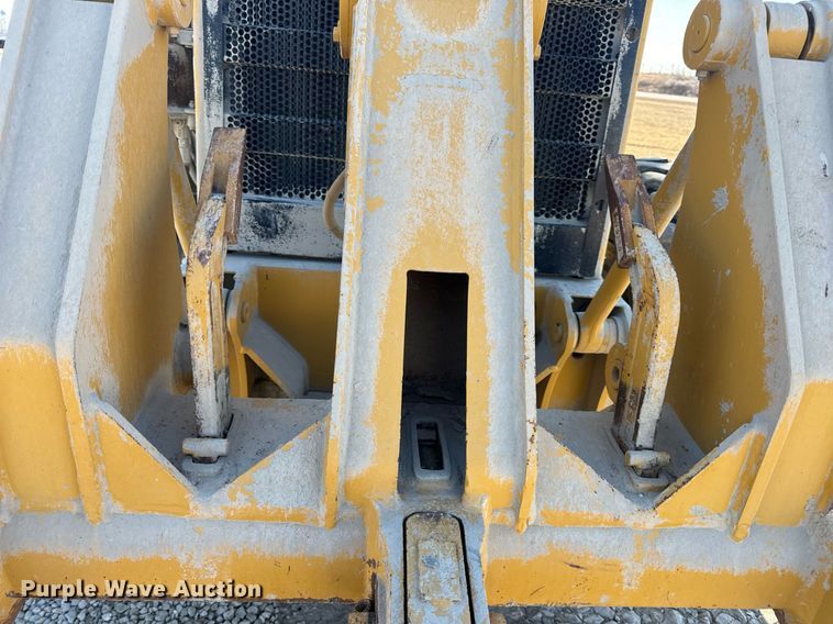 image for item DV1769 1995 Caterpillar 160H motor grader