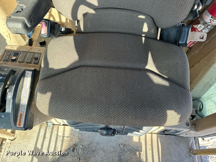 image for item DV1769 1995 Caterpillar 160H motor grader