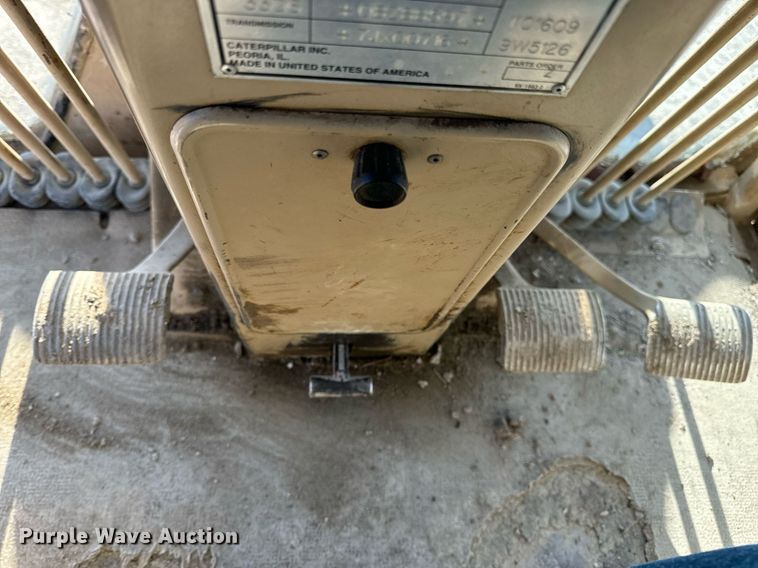 image for item DV1769 1995 Caterpillar 160H motor grader