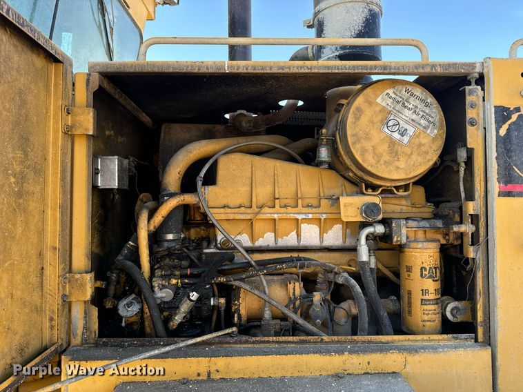 image for item DV1769 1995 Caterpillar 160H motor grader