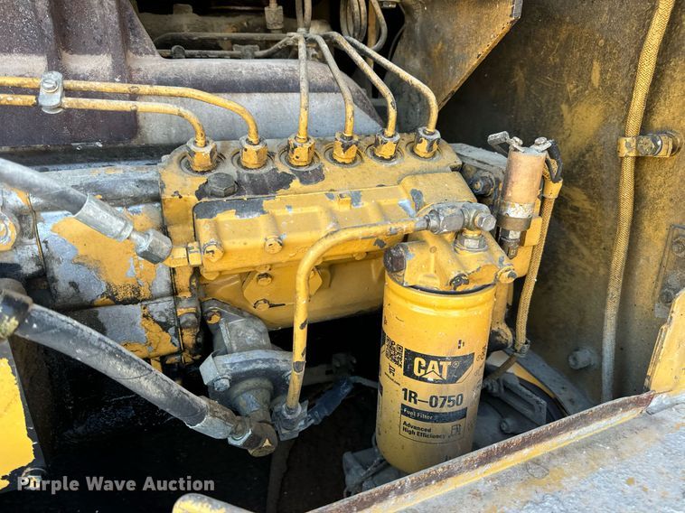 image for item DV1769 1995 Caterpillar 160H motor grader