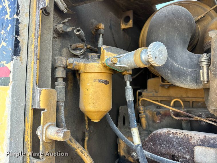 image for item DV1769 1995 Caterpillar 160H motor grader