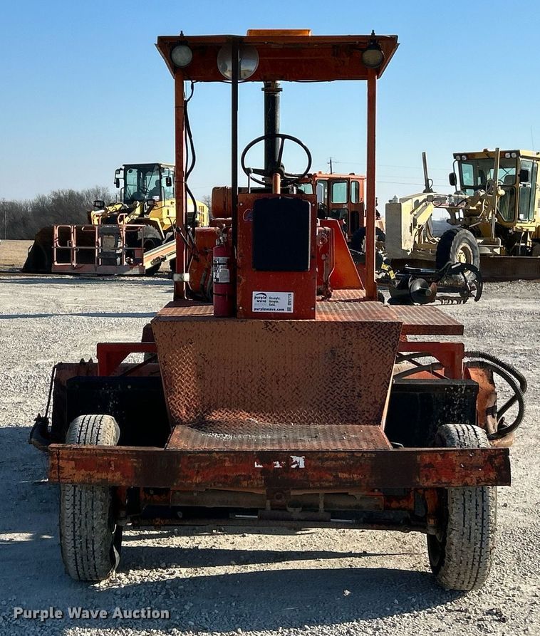 image for item DV1770 Broce Broom RC300 sweeper