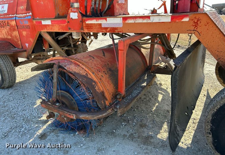 image for item DV1770 Broce Broom RC300 sweeper