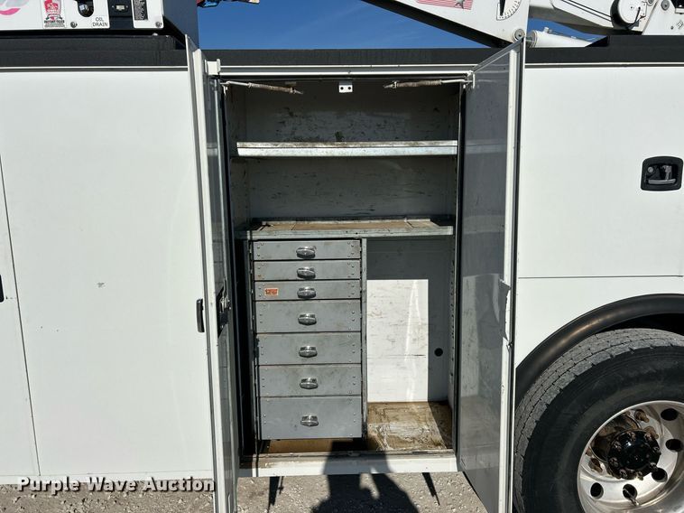 image for item DV1772 2021 Kenworth T370 utility / service truck