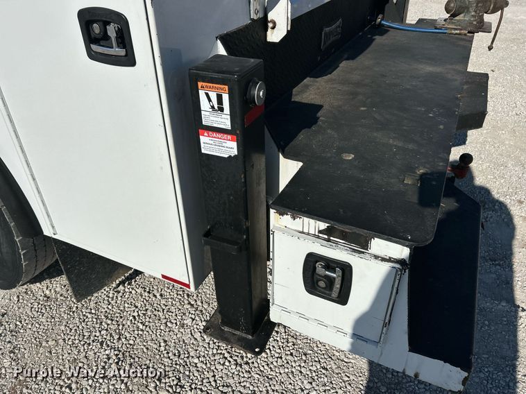 image for item DV1772 2021 Kenworth T370 utility / service truck