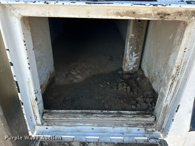 image for item DV1772 2021 Kenworth T370 utility / service truck