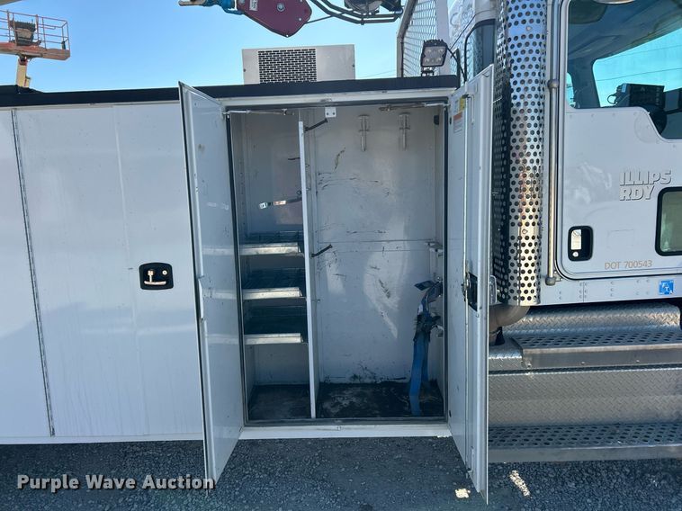 image for item DV1772 2021 Kenworth T370 utility / service truck