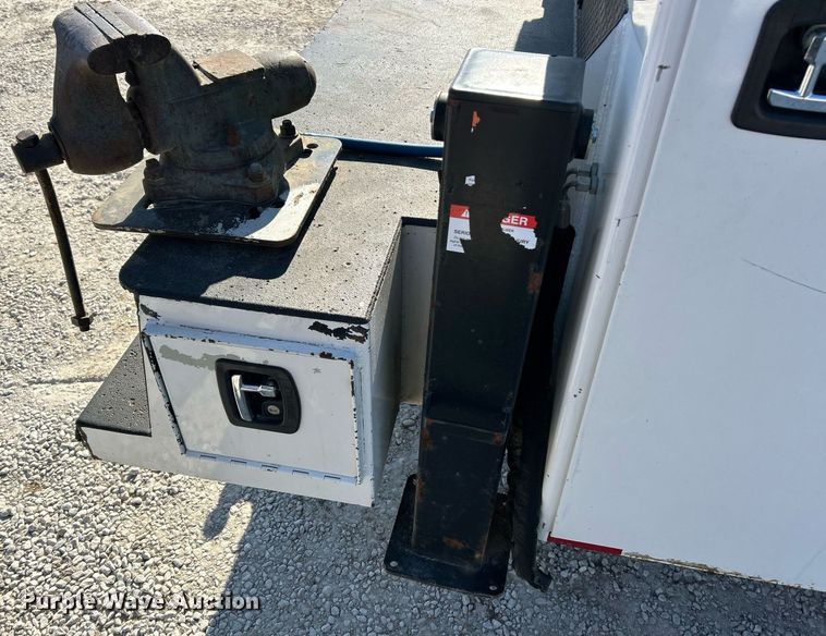 image for item DV1772 2021 Kenworth T370 utility / service truck