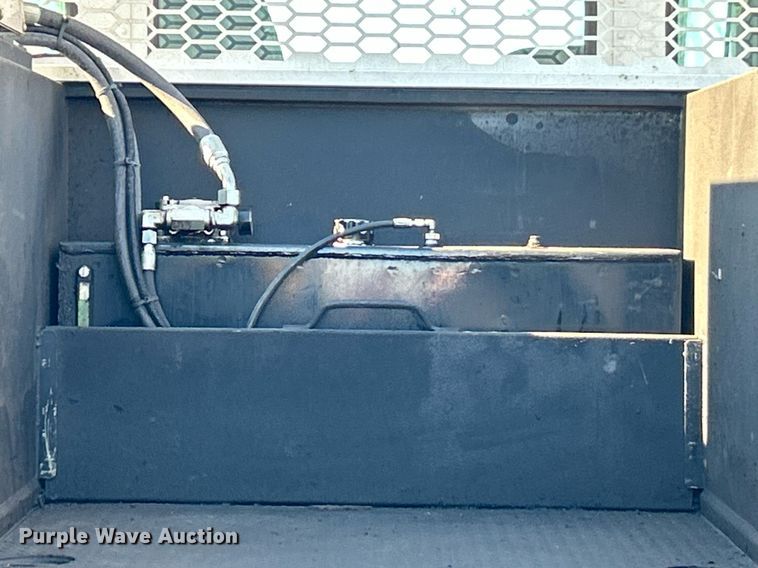 image for item DV1772 2021 Kenworth T370 utility / service truck