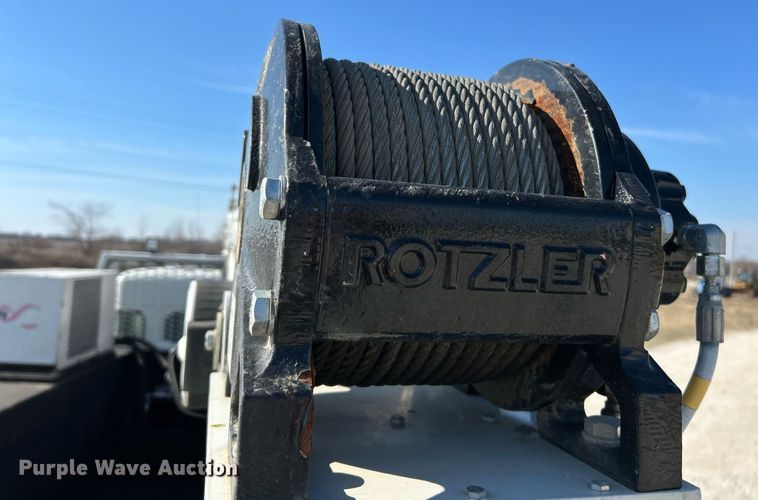 image for item DV1772 2021 Kenworth T370 utility / service truck