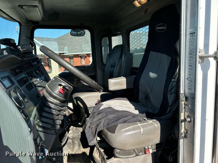 image for item DV1772 2021 Kenworth T370 utility / service truck