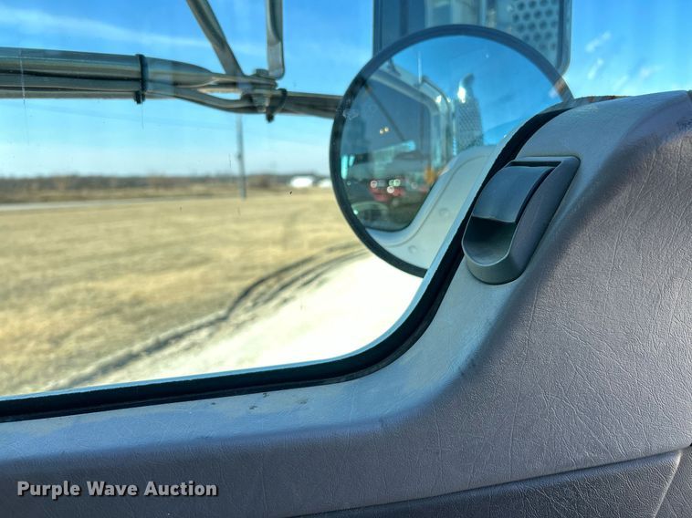 image for item DV1772 2021 Kenworth T370 utility / service truck