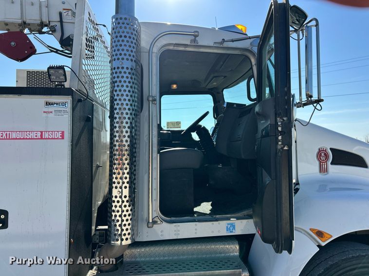 image for item DV1772 2021 Kenworth T370 utility / service truck