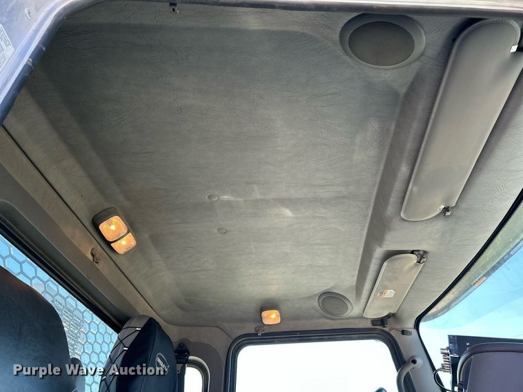 image for item DV1772 2021 Kenworth T370 utility / service truck