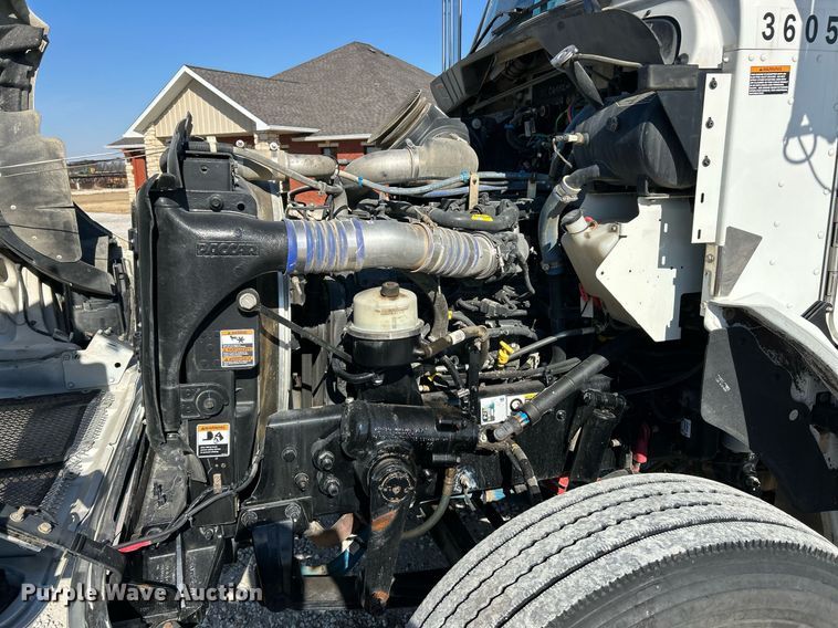 image for item DV1772 2021 Kenworth T370 utility / service truck