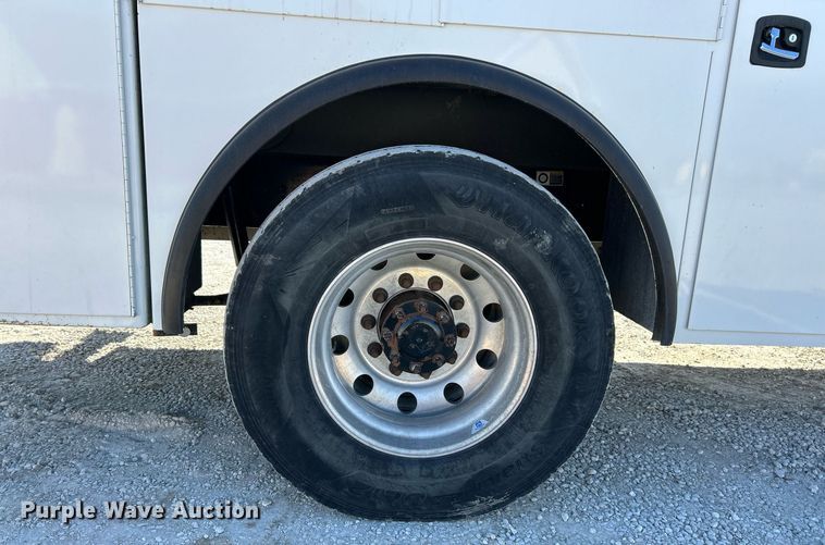 image for item DV1772 2021 Kenworth T370 utility / service truck