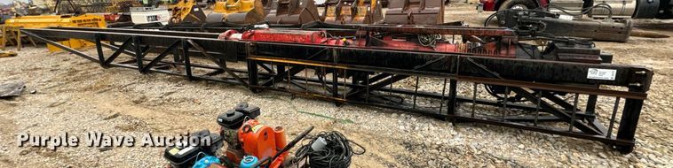 image for item DV1777 Delmac D19-42 pile driver