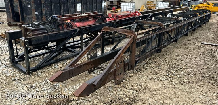 image for item DV1777 Delmac D19-42 pile driver