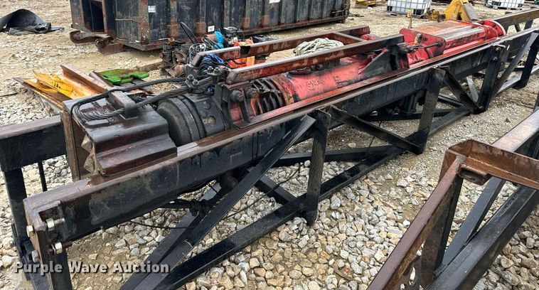 image for item DV1777 Delmac D19-42 pile driver