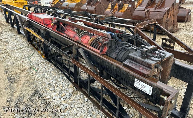 image for item DV1777 Delmac D19-42 pile driver