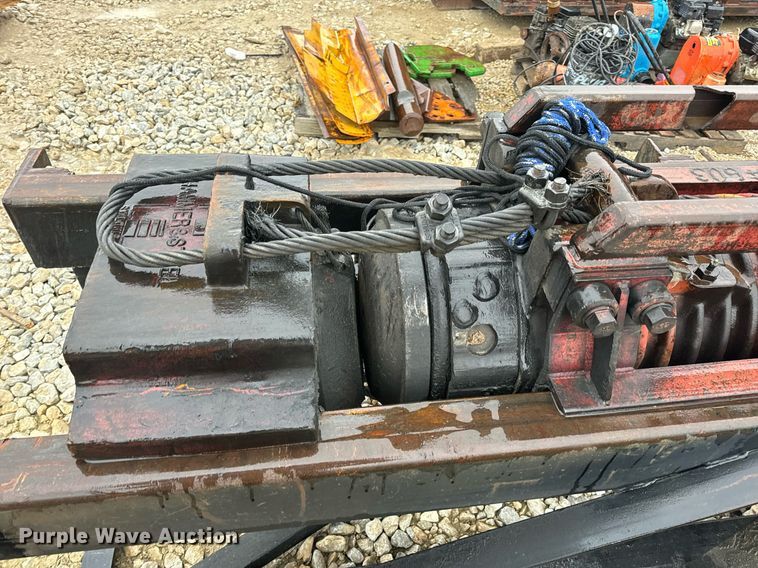 image for item DV1777 Delmac D19-42 pile driver