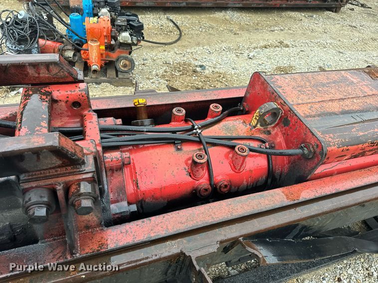 image for item DV1777 Delmac D19-42 pile driver