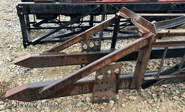 image for item DV1777 Delmac D19-42 pile driver