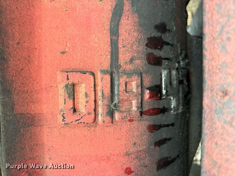 image for item DV1777 Delmac D19-42 pile driver