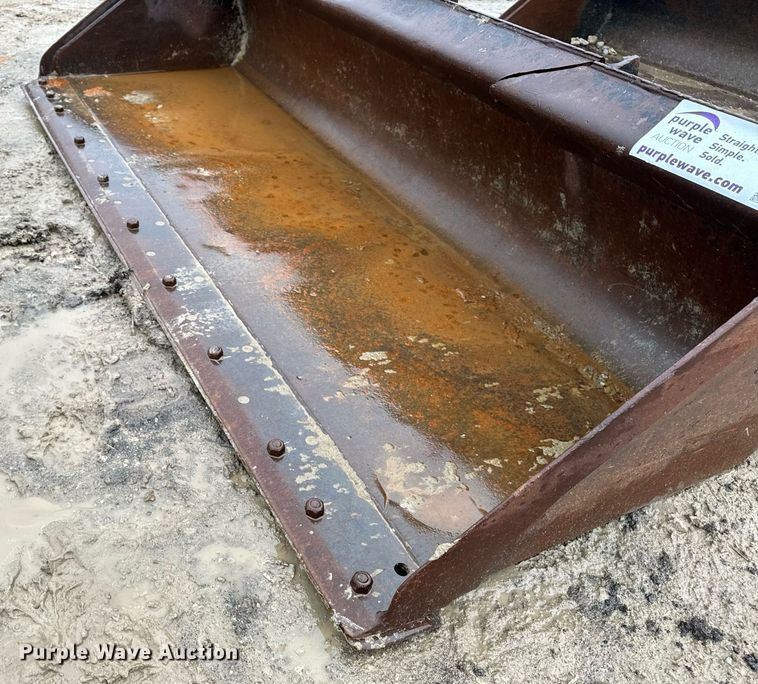 image for item DV1778 (3) Caterpillar skid steer buckets